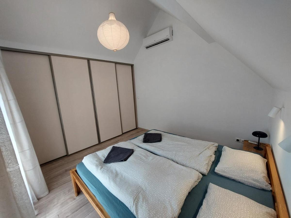 Utulny Apartman V Bratislava 4 Eksteriør billede